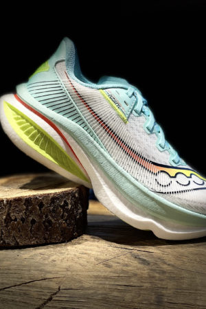 SAUCONY ENDORPHIN AZURA